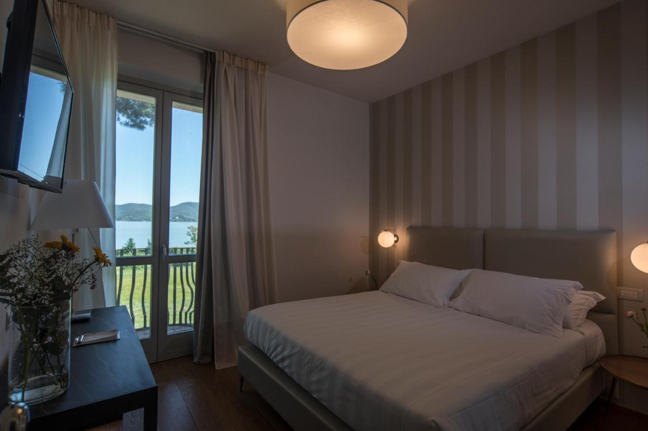 Isola Polvese Resort Кастильоне дел Лаго Екстериор снимка