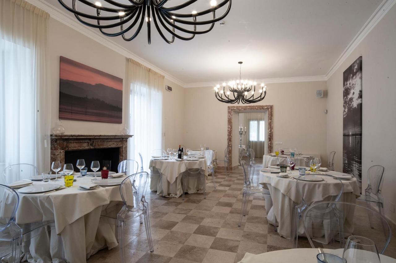 Isola Polvese Resort Кастильоне дел Лаго Екстериор снимка